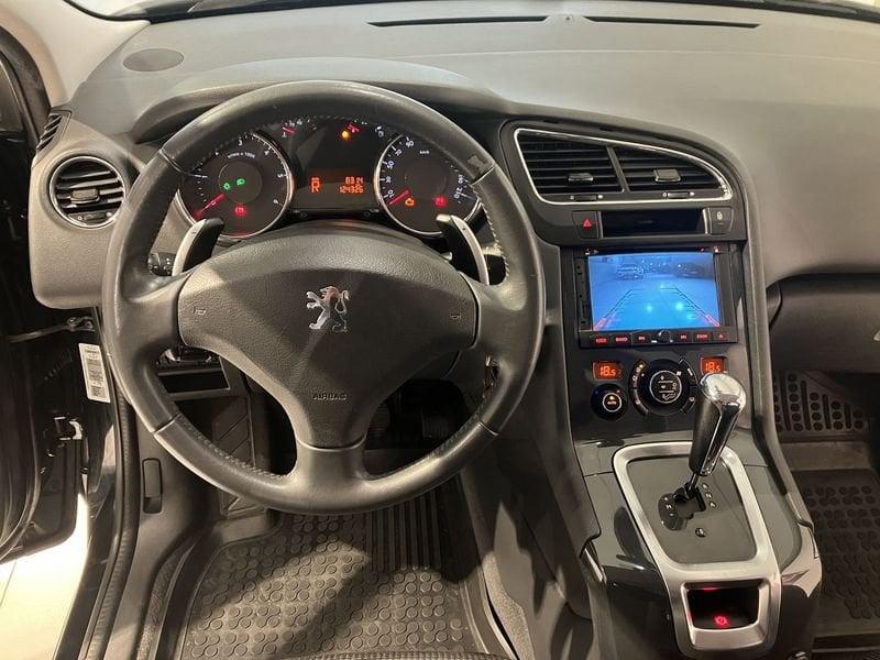 Peugeot 5008 1.6 e-HDi 112CV cambio robotizzato 5 posti