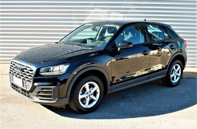 AUDI Q2 1.6 TDI S-TRONIC BUSINESS