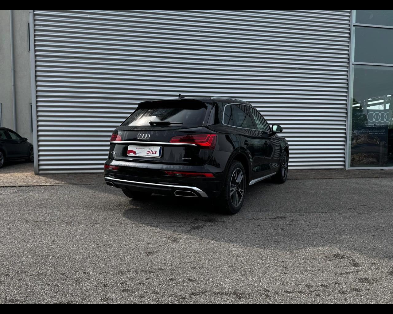AUDI Q5 40 TDI MHEV S-TRONIC QUATTRO S-LINE