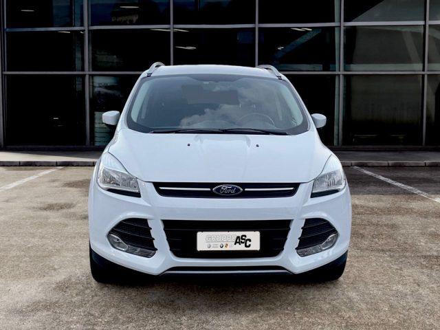 FORD Kuga 2.0 TDCI 140 CV 2WD Titanium