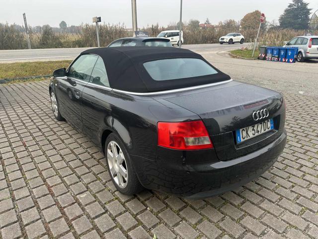 AUDI A4 Cabriolet 2.5 V6 30V cat tdi