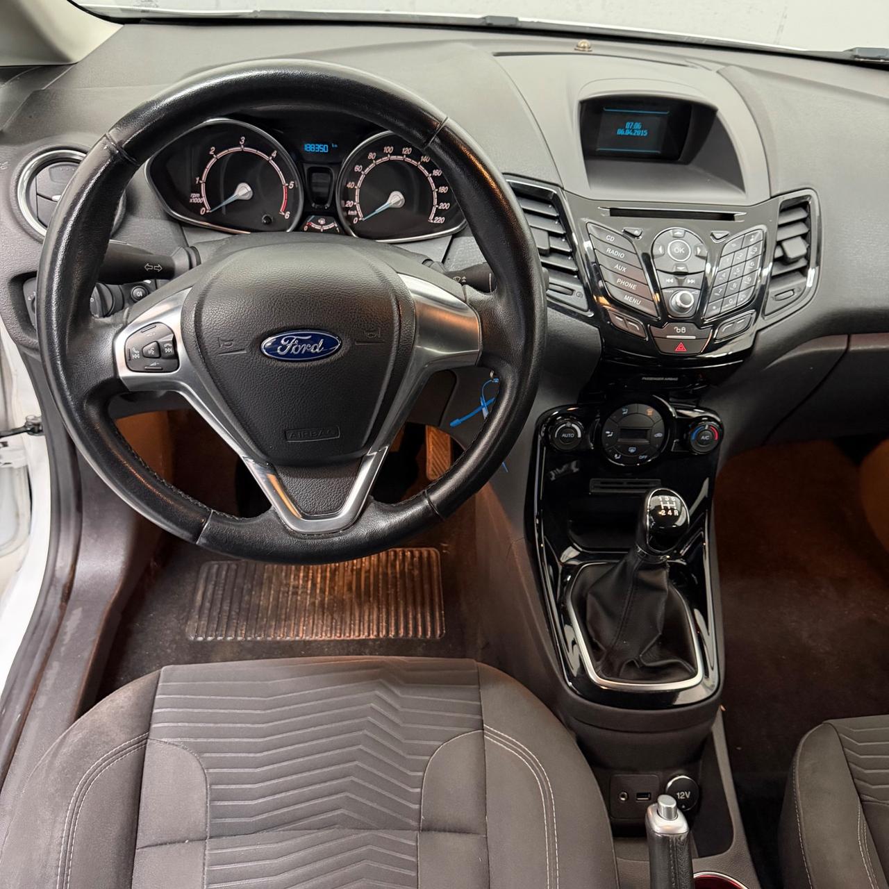 Ford Fiesta 1.5 TDCi 95CV 3 porte Titanium NEOPATENTATI