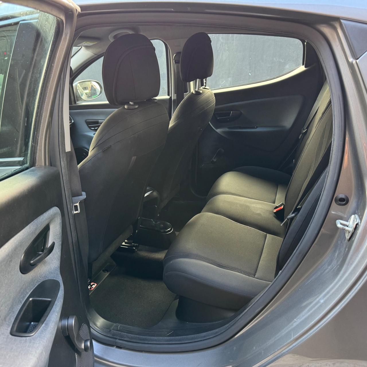 Lancia Ypsilon GOLD 1.0 HYBRID
