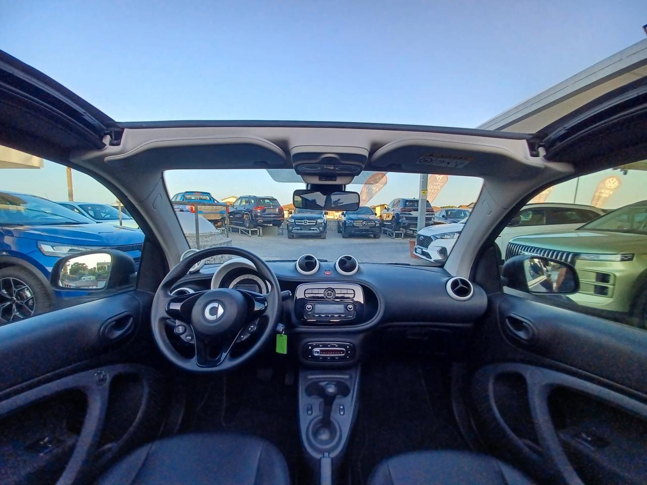 Smart ForTwo cabrio eq youngster