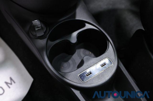 FIAT 500 1.0 HYBRID LOUNGE NEOPATENTATI TETTO PANORAMA