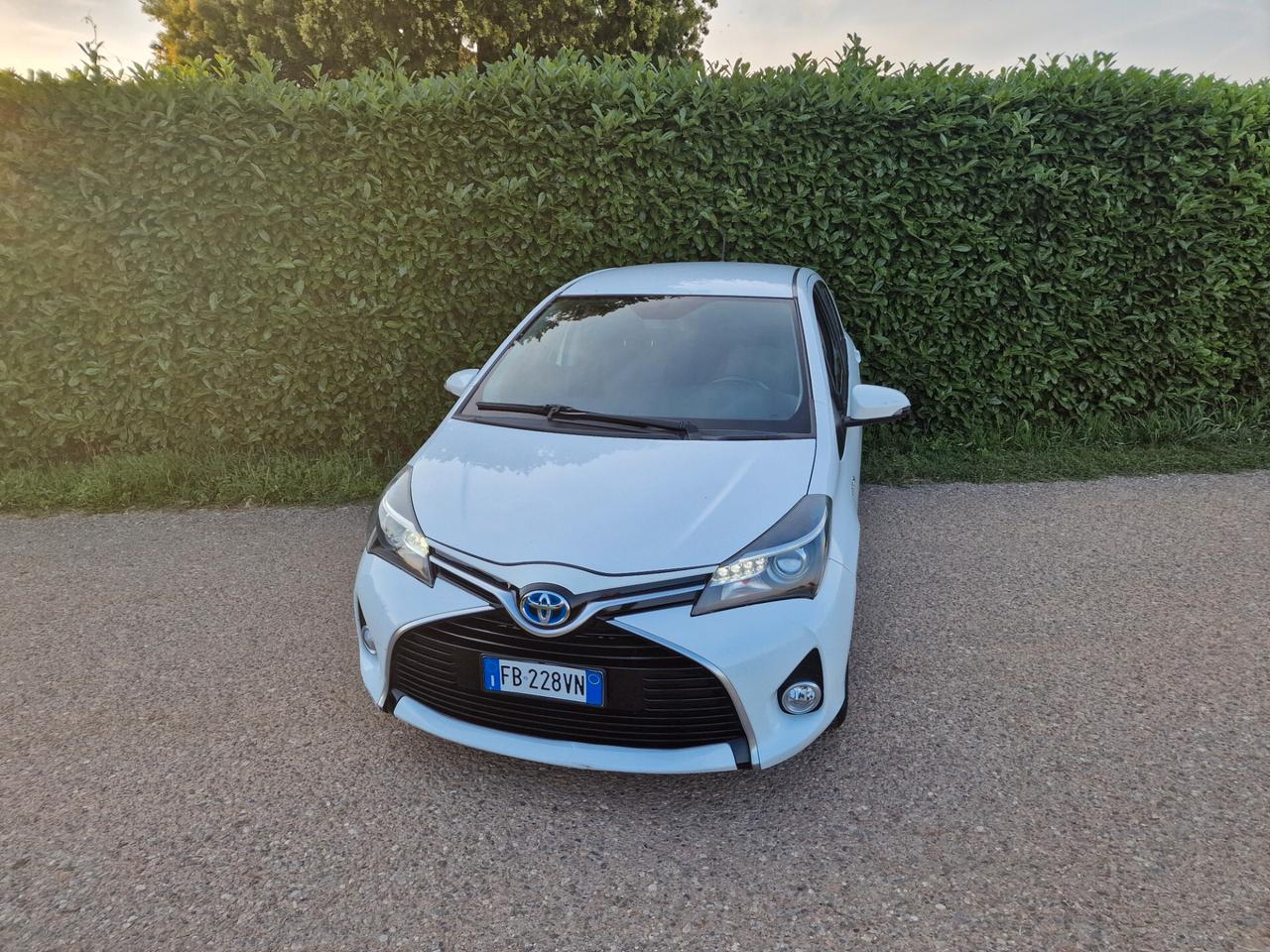 Toyota Yaris 1.5 Hybrid 5p