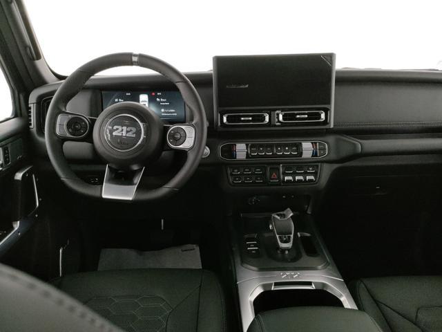 EMC 212 2.0 TGDI 8AT 4WD Adventurer