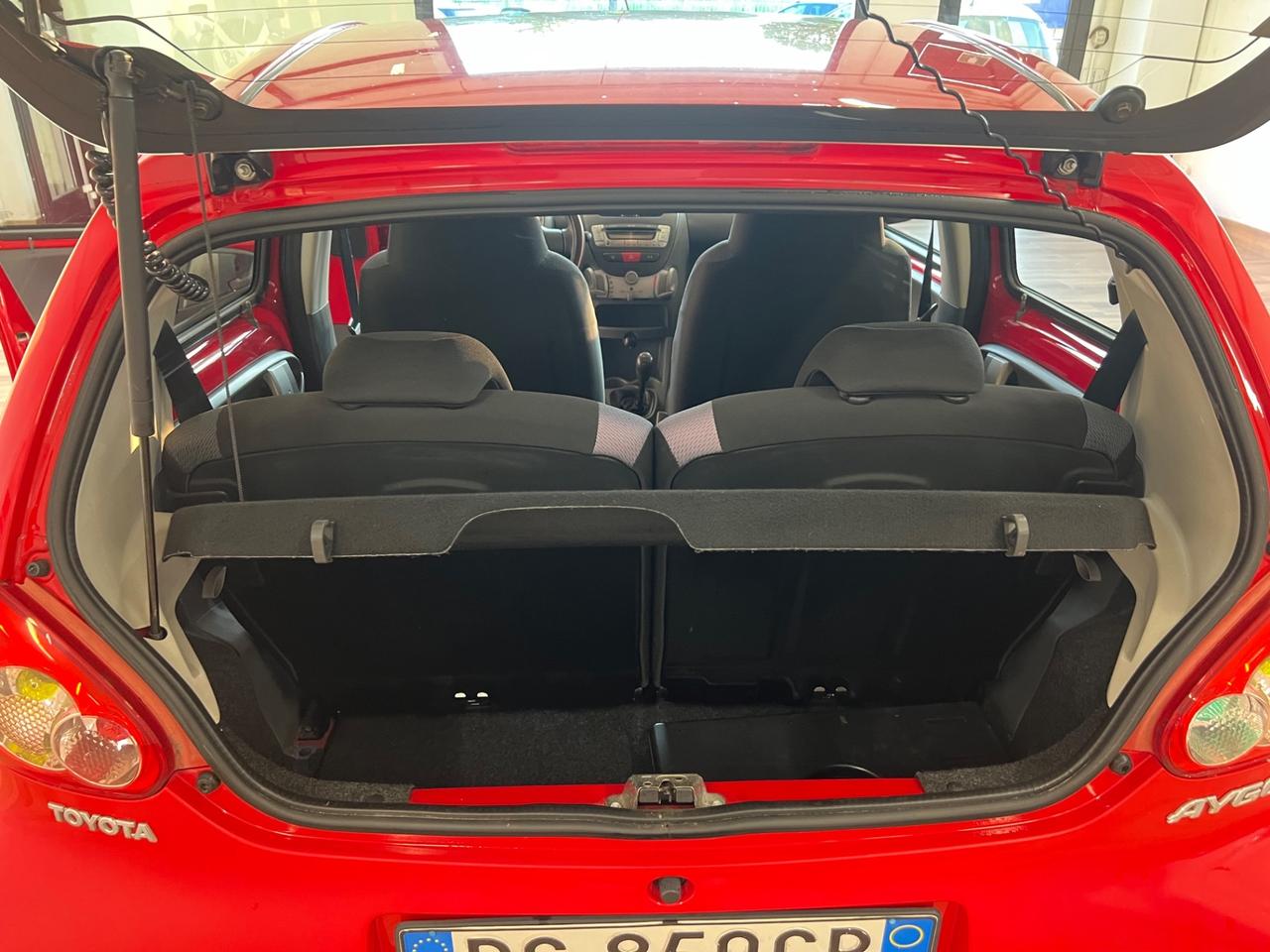 Toyota Aygo 1.0 12V VVT-i 5 porte Now