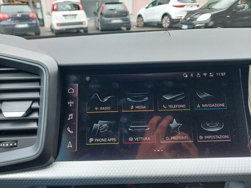 Audi A1 SPB 30 TFSI S tronic line edition