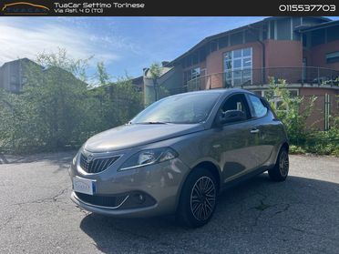 Lancia Ypsilon 1.0 FireFly MHEV Gold