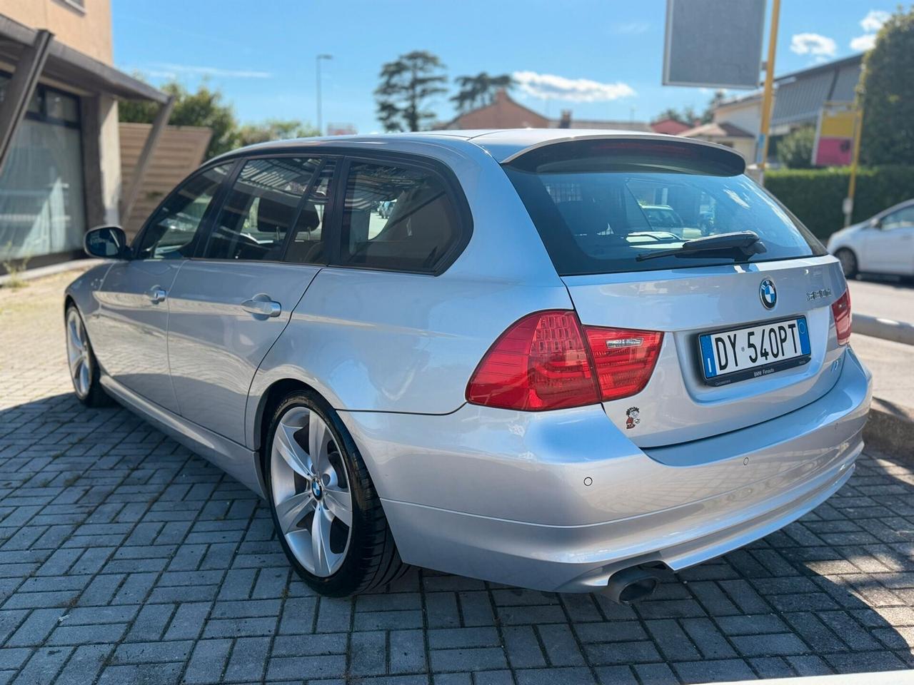 Bmw 320 320d cat Touring Attiva