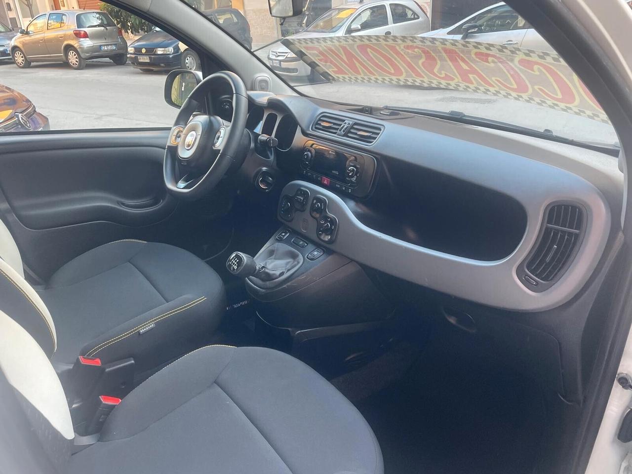 Fiat Panda 1.0 FireFly S&S Hybrid City Cross