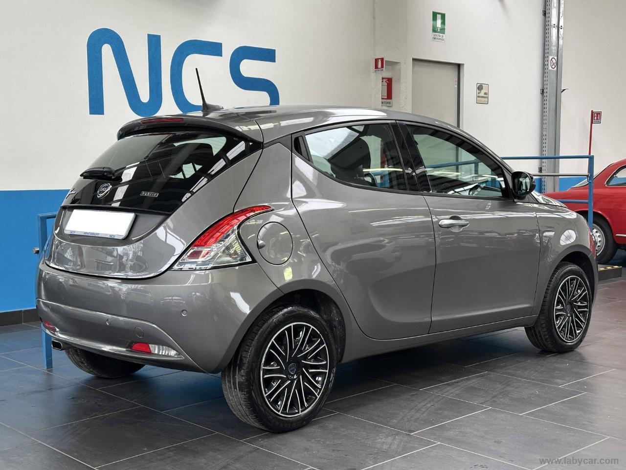 LANCIA Ypsilon 1.0 FireFly 5p.S&S Hybryd Gold