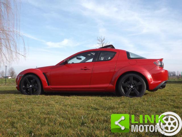 MAZDA RX-8 1.3 anno 2005 dispone di CRS ben tenuta