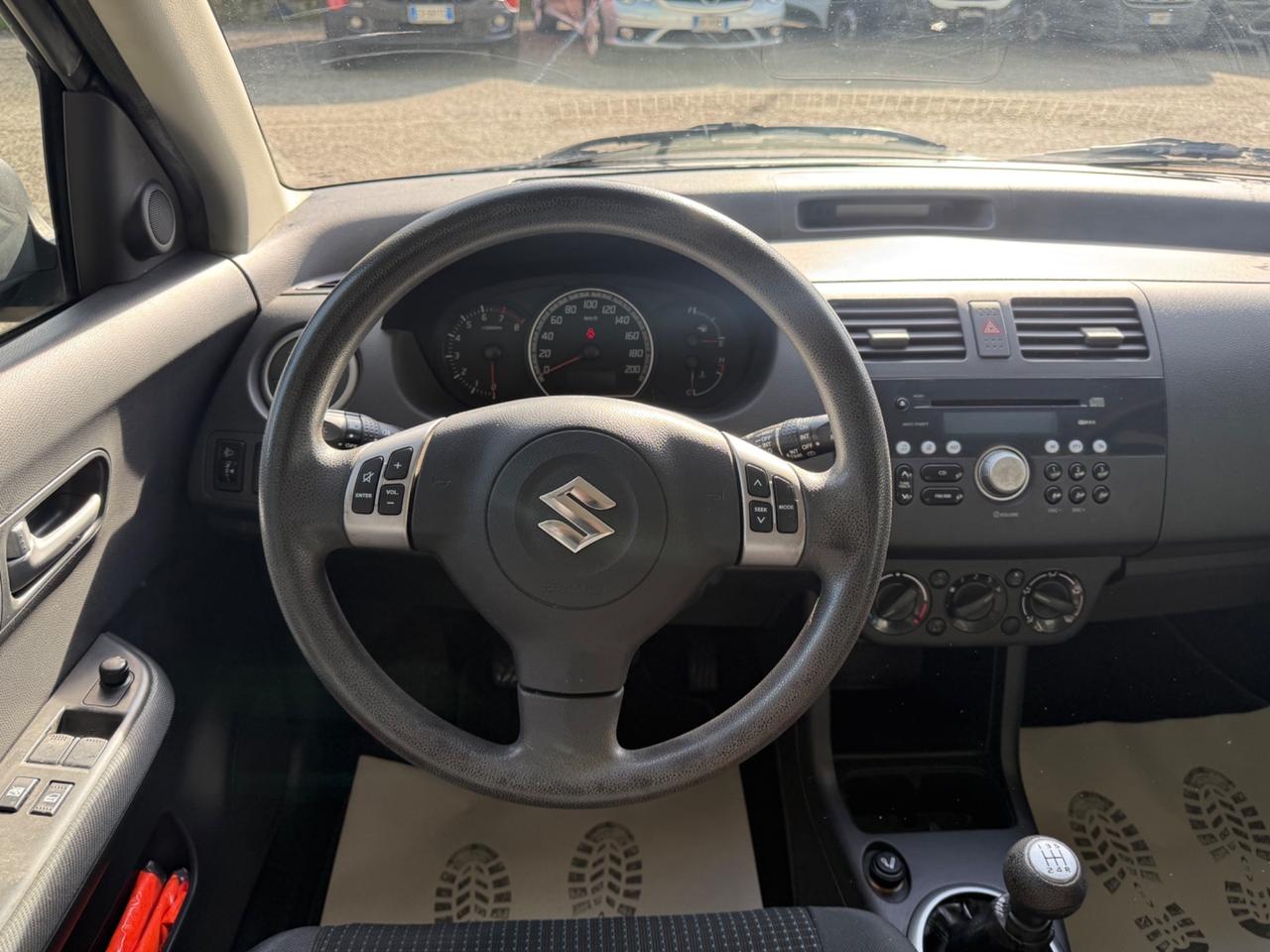 Suzuki Swift 1.3 5p. GLX