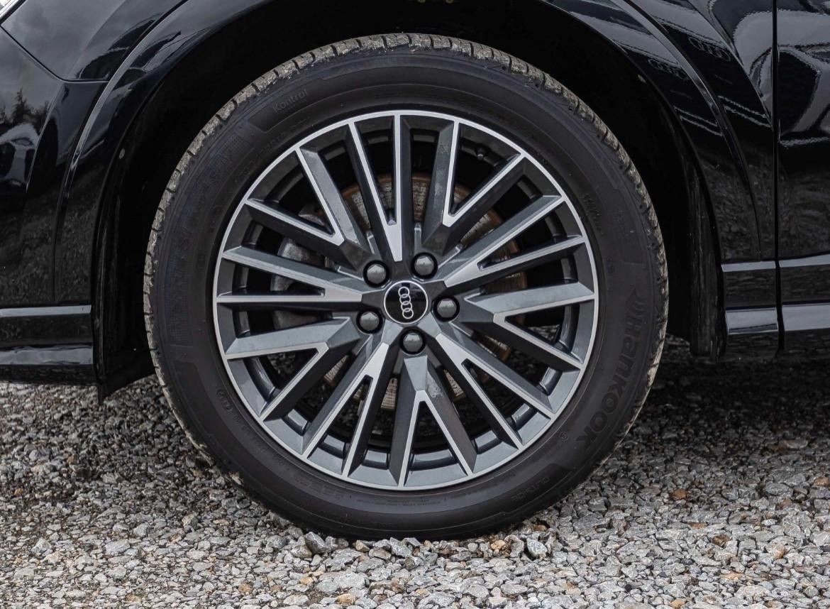 Audi Q3 S line 45TFSI e Stronic