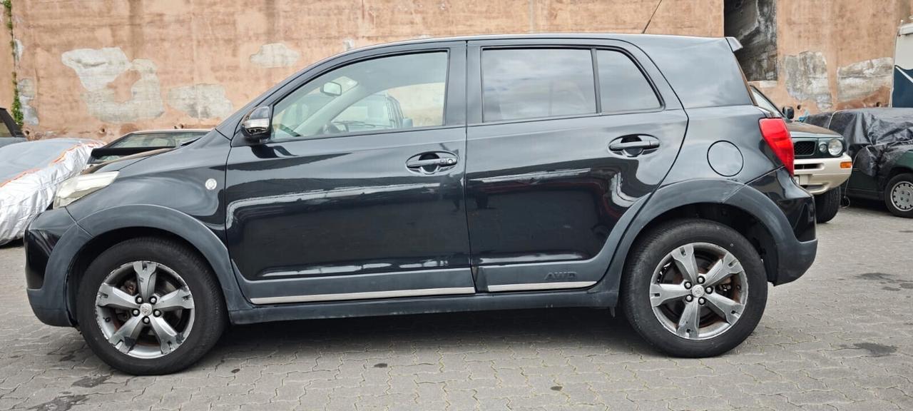 Toyota Urban Cruiser 4x4 D-4D AWD Luxury