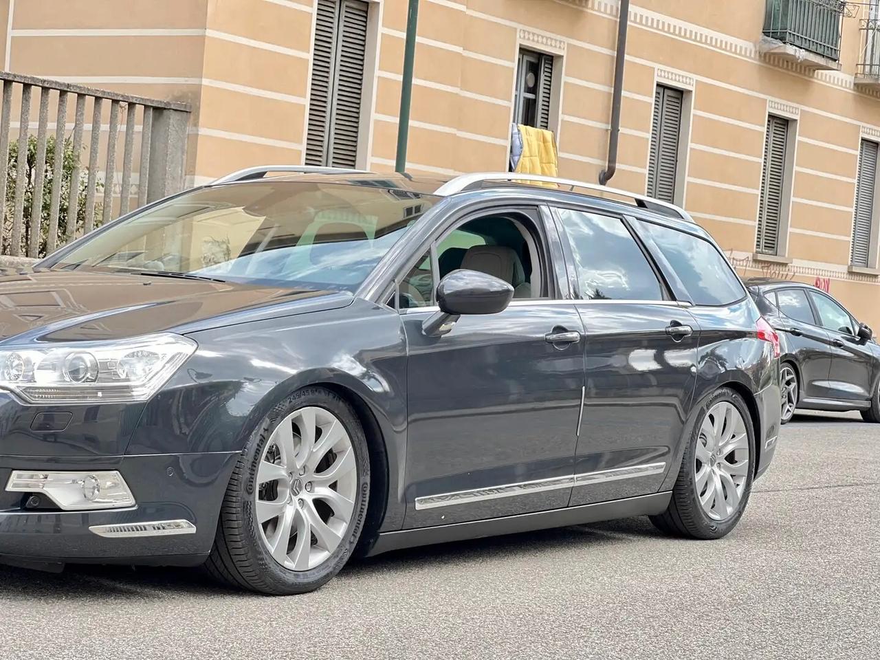 Citroen C5 3.0 HDi V6 24V Bi-Turbo aut. Hydractive Executive Tourer