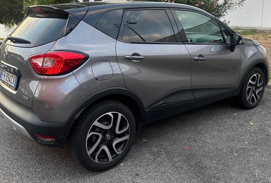 Renault Captur dCi 8V 90 CV EDC Start&Stop Energy Intens
