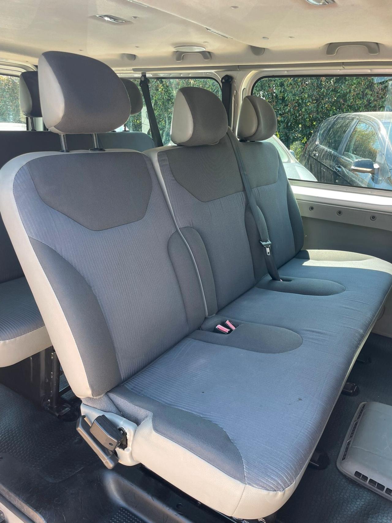 Opel Vivaro 9 posti"Finanziabile Senza Busta Paga"