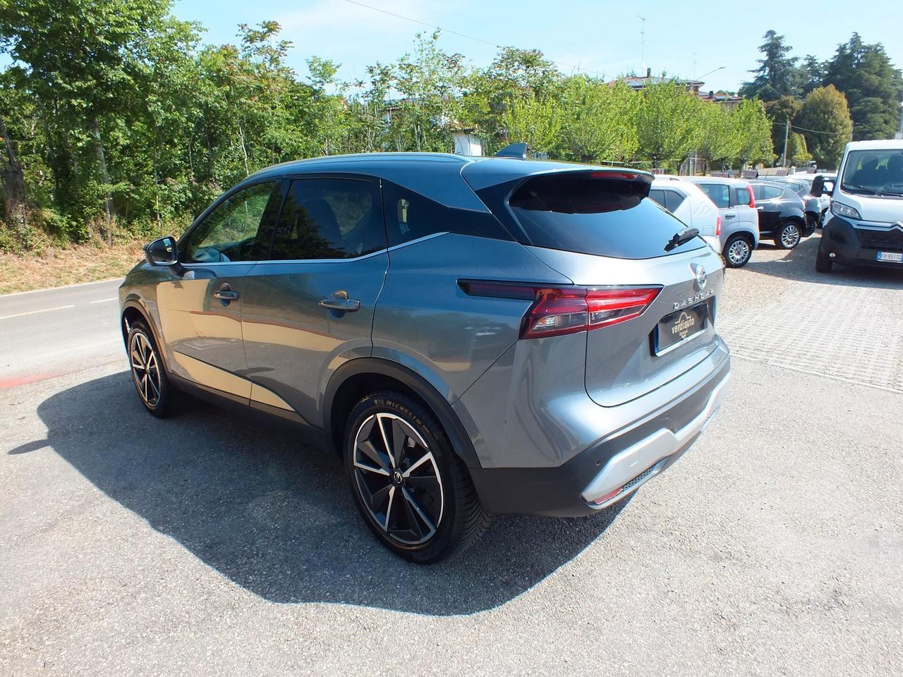 NISSAN QASHQAI MHEV 140 CV 22.000 KM!!