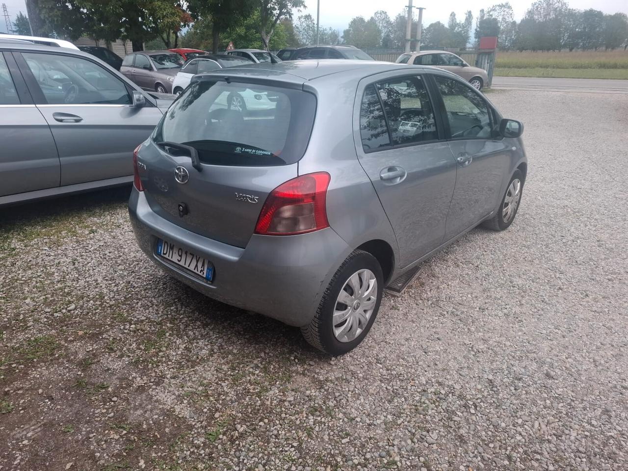 Toyota Yaris 1.3 5 porte Navi 87 Cv (64kw)