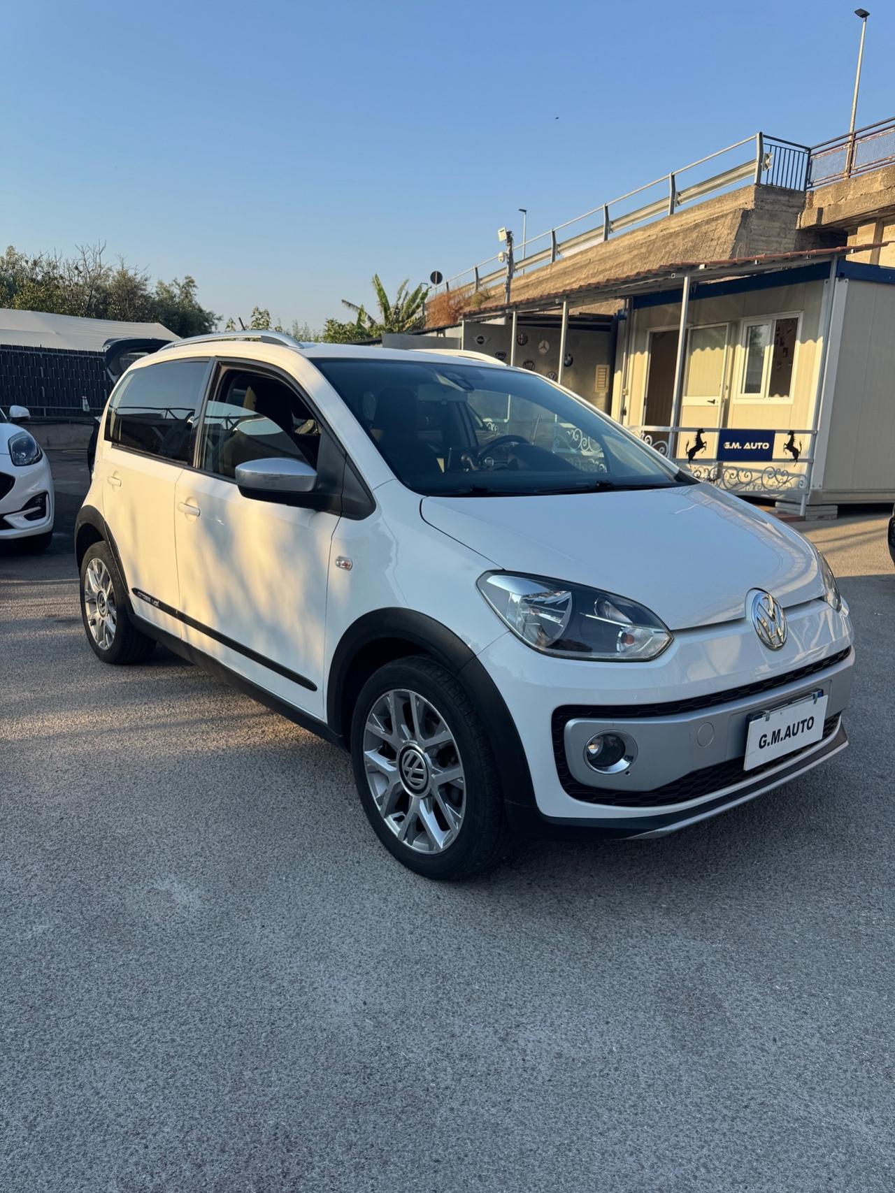 Volkswagen up! 1.0 75 CV 5p. cross up!