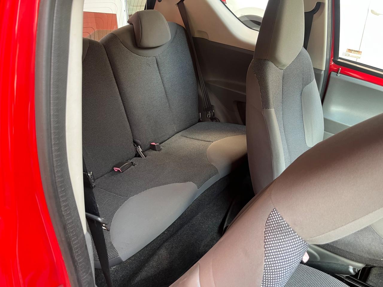 Peugeot 107 1.0 68CV - BENZINA