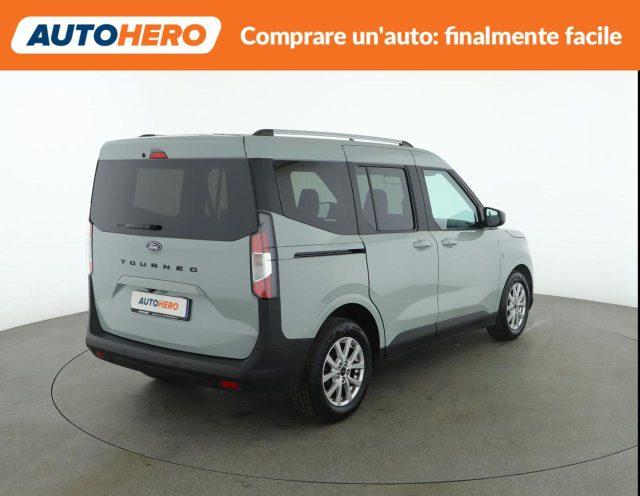 FORD Tourneo Courier 1.0 EcoBoost Powershift Titanium