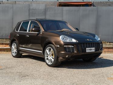 Porsche Cayenne 4.8 Turbo S
