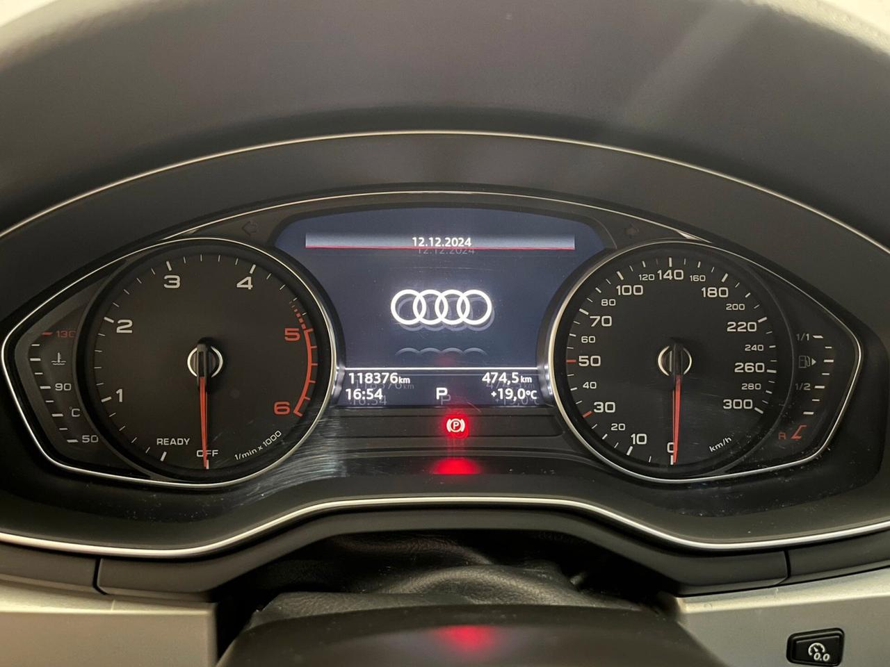 Audi A4 2.0 40 TDI S tronic Business