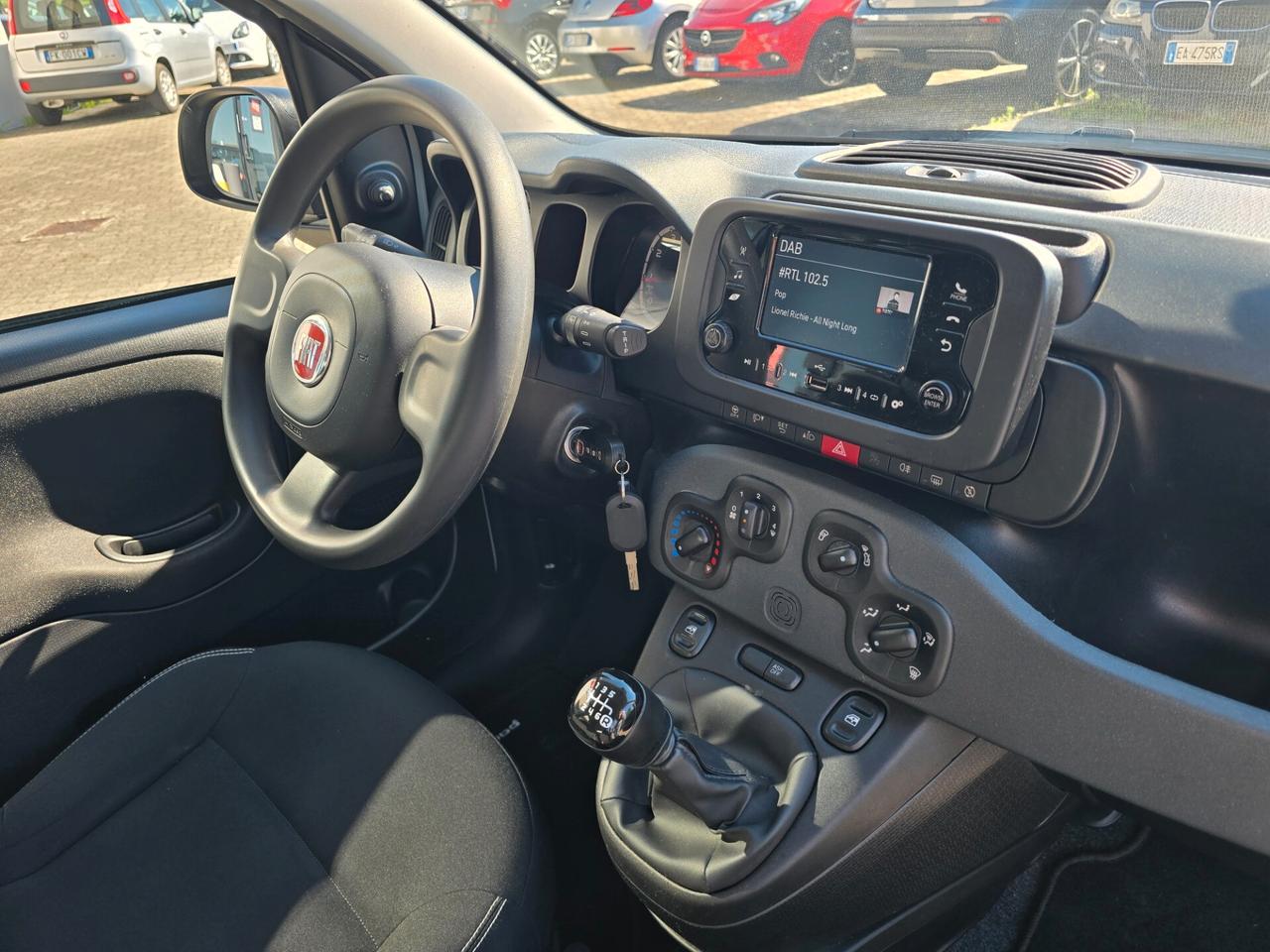 Fiat Panda Cross 1.0 Hybrid - BLUETOOTH