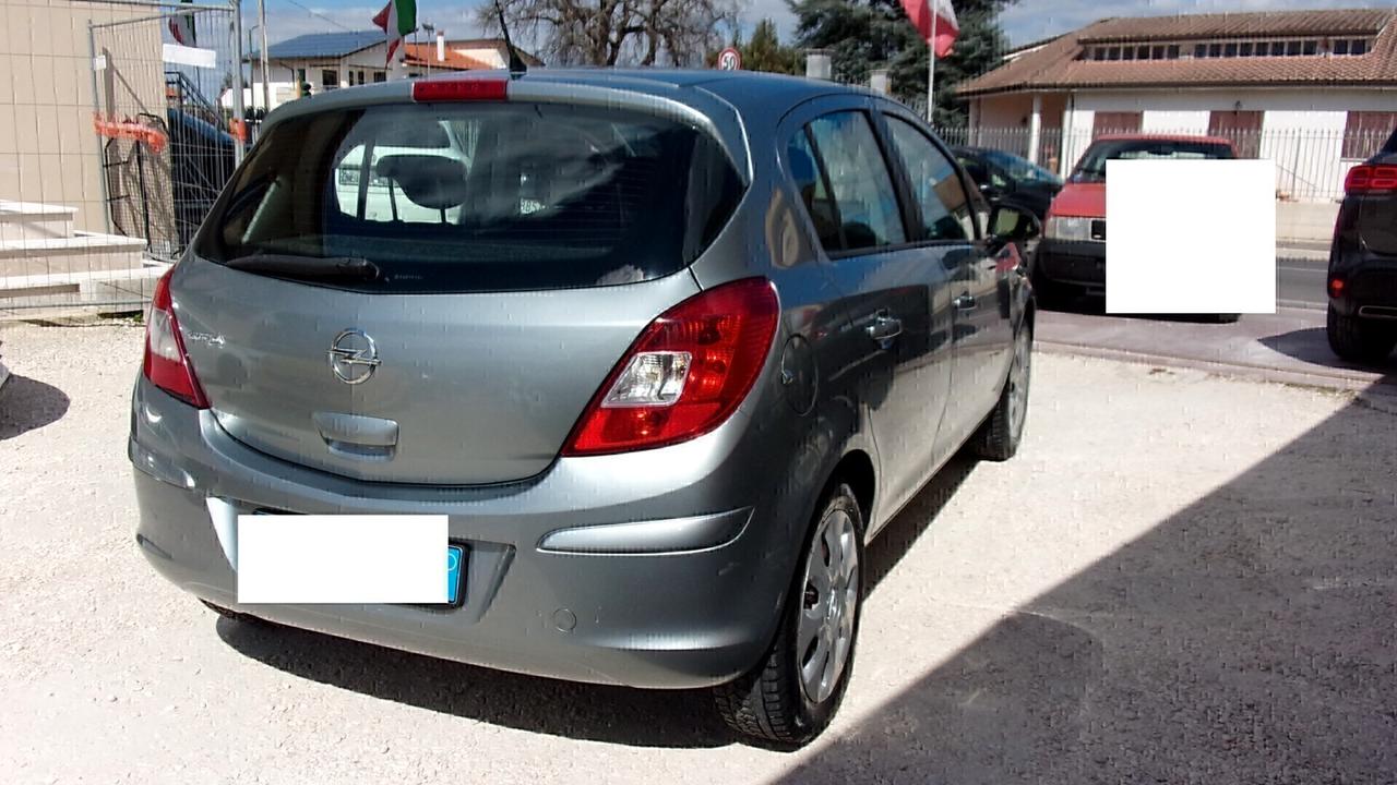 Opel Corsa 1.2 85CV 5 porte GPL-TECH Edition