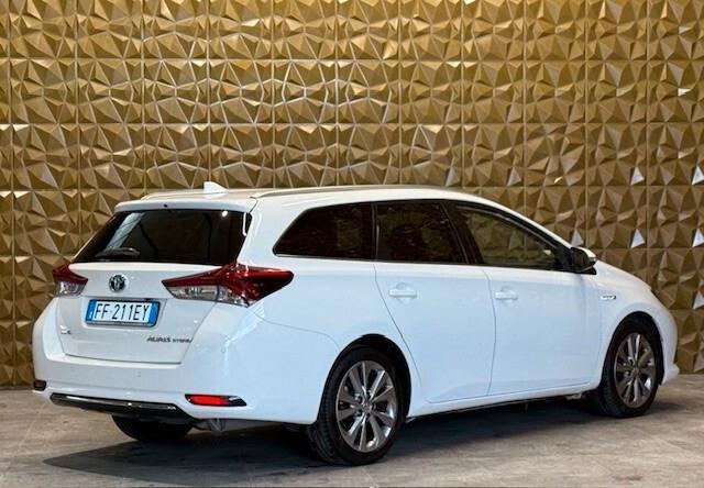 Toyota Auris Touring Sports 1.8 Hybrid Lounge