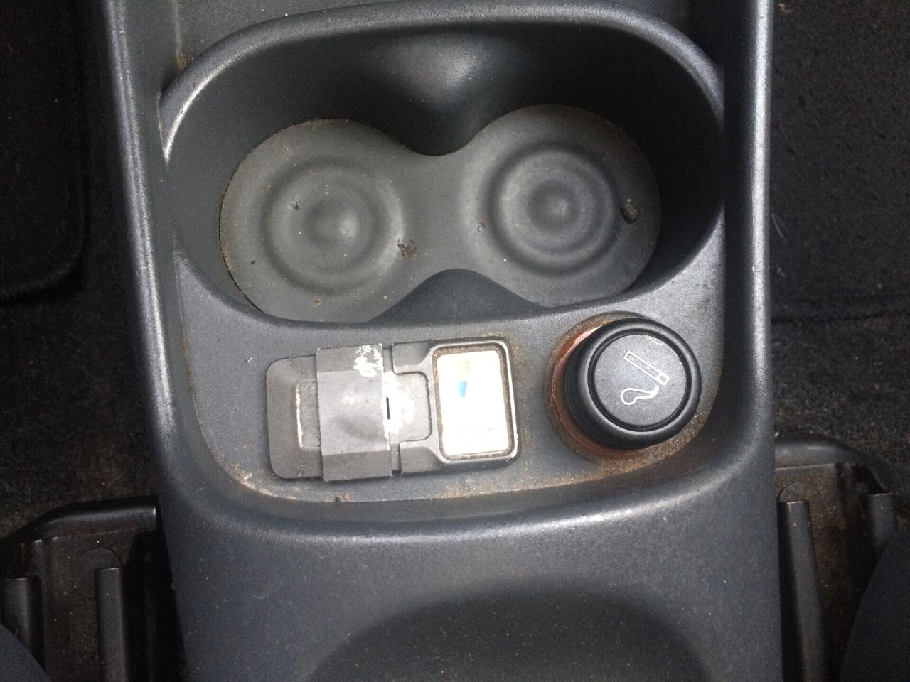 2009 Fiat 500 1.2 Lounge tagliandata con garanzia !!!con distribuzione eseguita a km 101000!!!