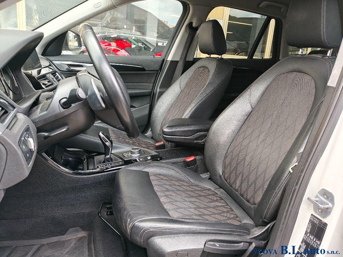 BMW - X1 - xDrive20d xLine