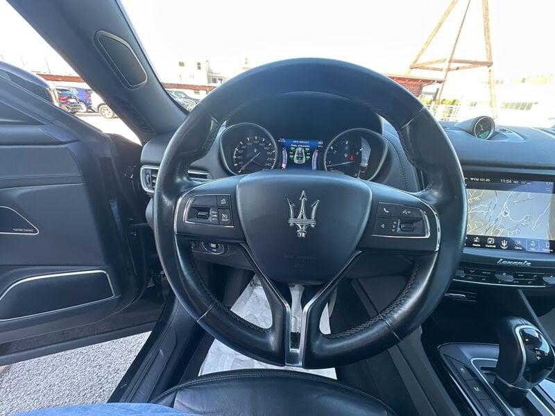 Maserati Levante V6 Diesel 275 CV AWD