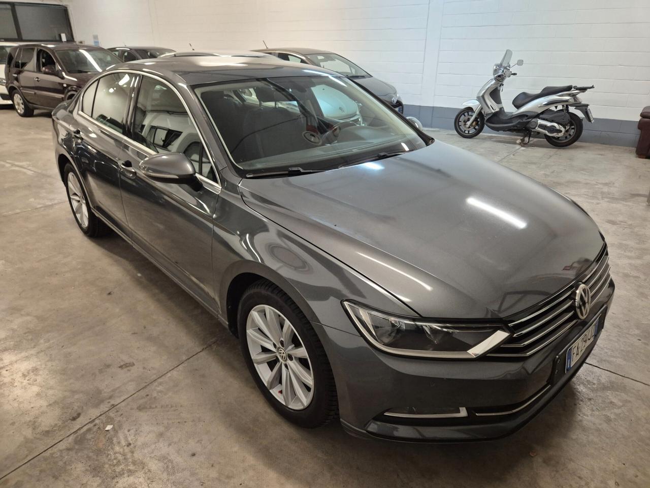 Volkswagen Passat 1.6 TDI DSG Comfortline BlueMotion Technology