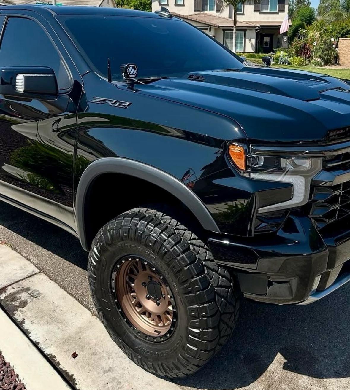 Chevrolet Silverado ZR2