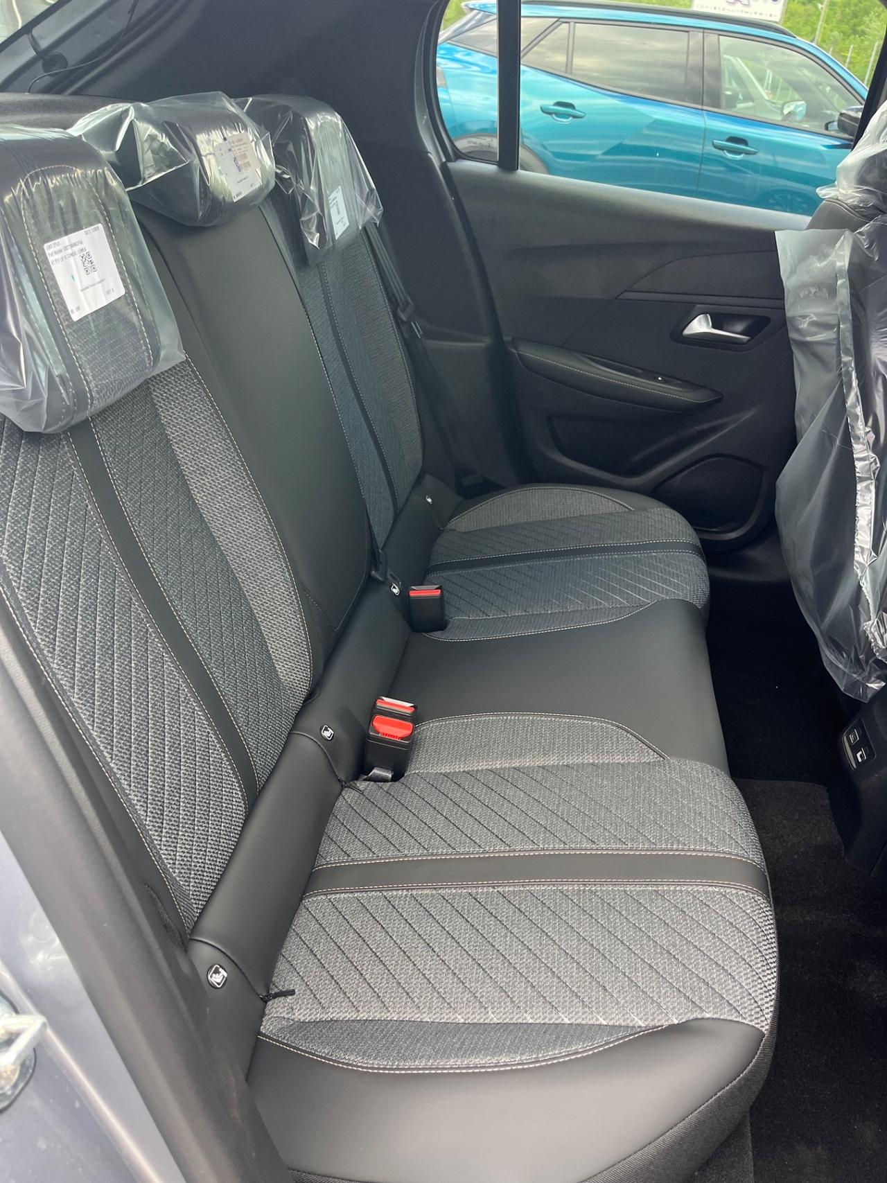 Peugeot 208 Hybrid 110 e-DCS6 Allure