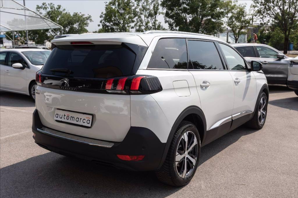 PEUGEOT 5008 1.5 bluehdi Allure Pack s&s 130cv eat8 del 2024
