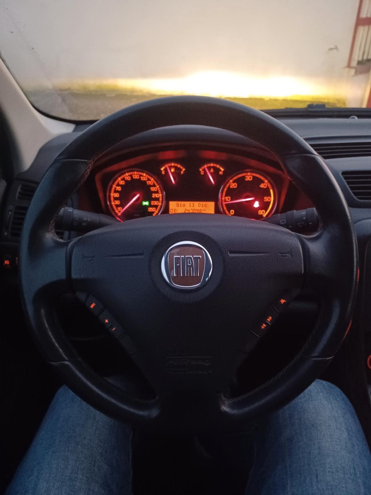 Fiat Croma 1.9 Multijet 16V Emotion 2009