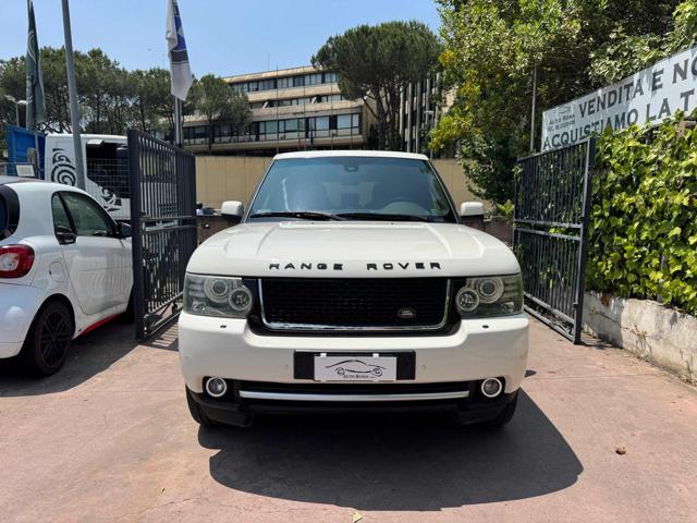 LAND ROVER Range Rover 3.6 TDV8 HSE Launch Edition