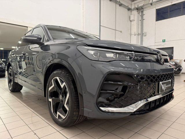 VOLKSWAGEN Tiguan 2.0 TDI 150 CV DSG R-Line //UFFICIALE VW ITALIA//