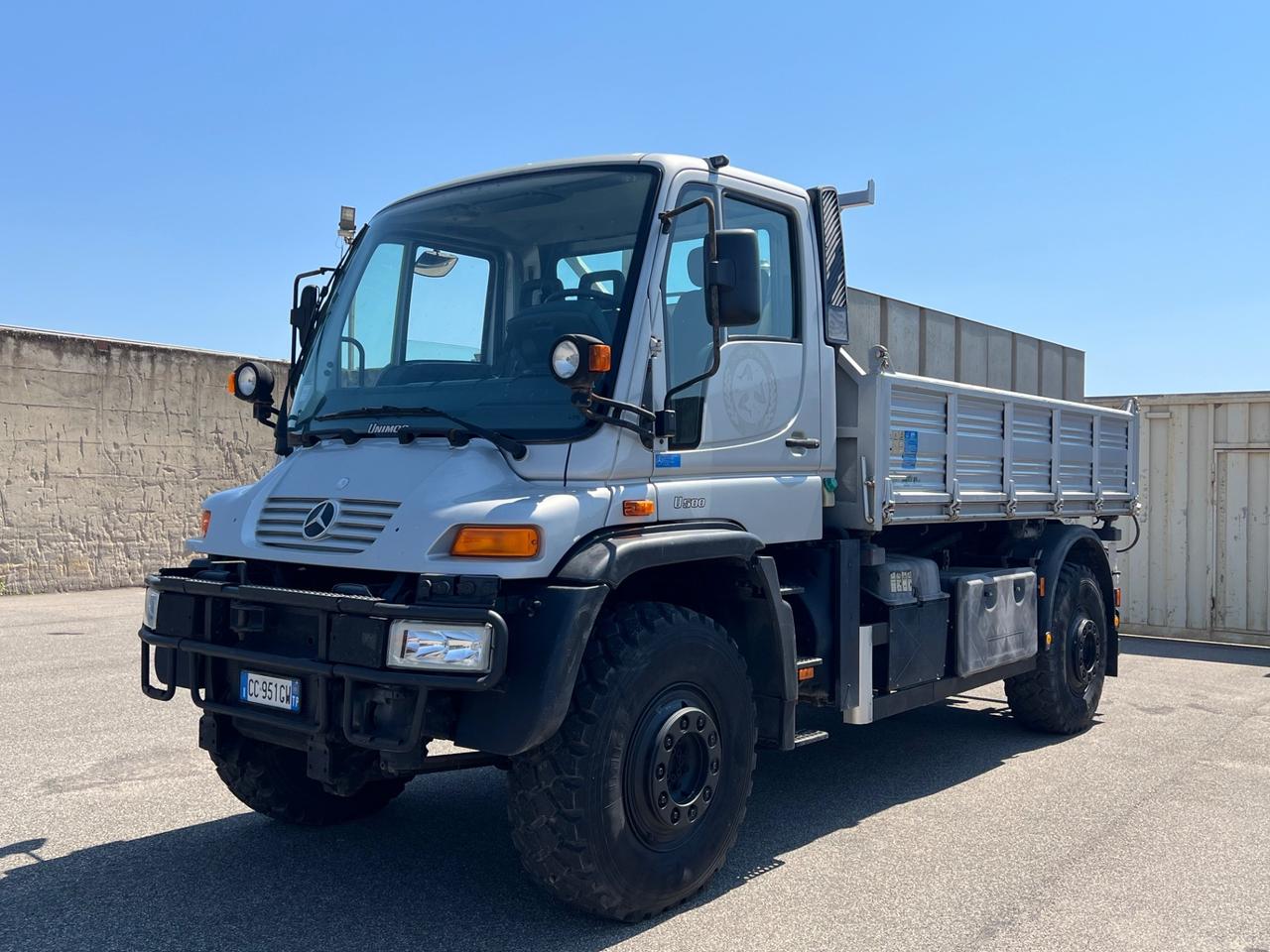 Mercedes-Benz Unimog U500 L Cisterna Ravasini