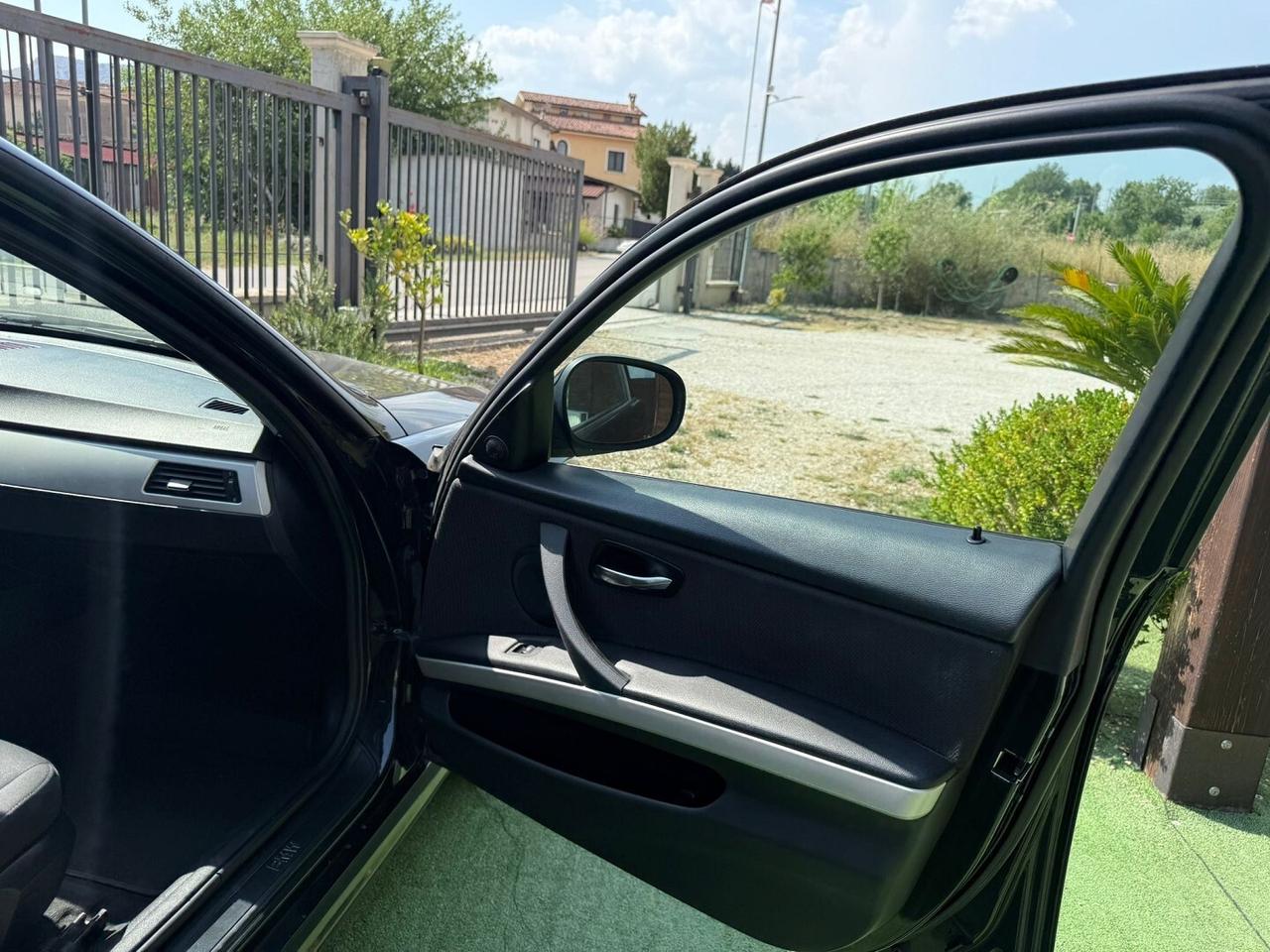 BMW SERIE 3 318D TOURING MSPORT