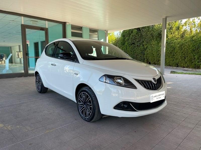 Lancia Ypsilon 1.0 FireFly 70cv S&S Hybrid GOLD