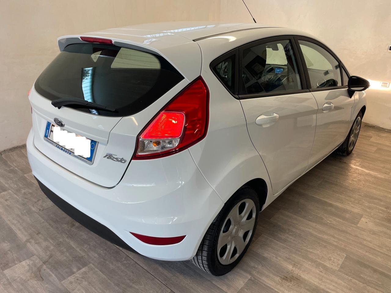 Ford Fiesta 1.5 TDCi 75CV 5 porte ST-Line Full Neopatentati Euro 6