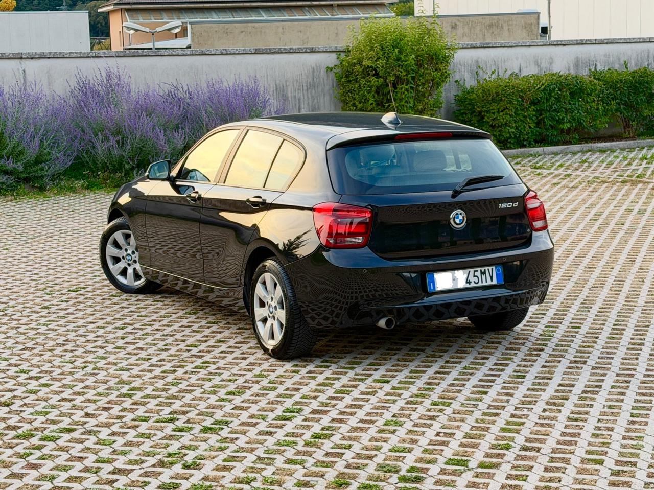 Bmw 120d 5p CATENA DISTRIBUZIONE E POMPA NUOVE