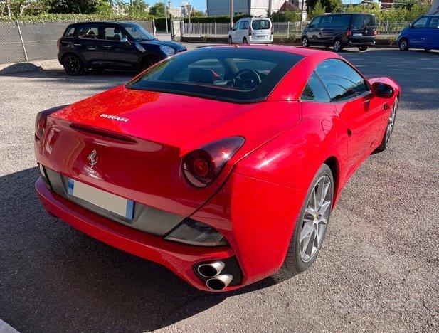 Ferrari California 4.3 DCT
